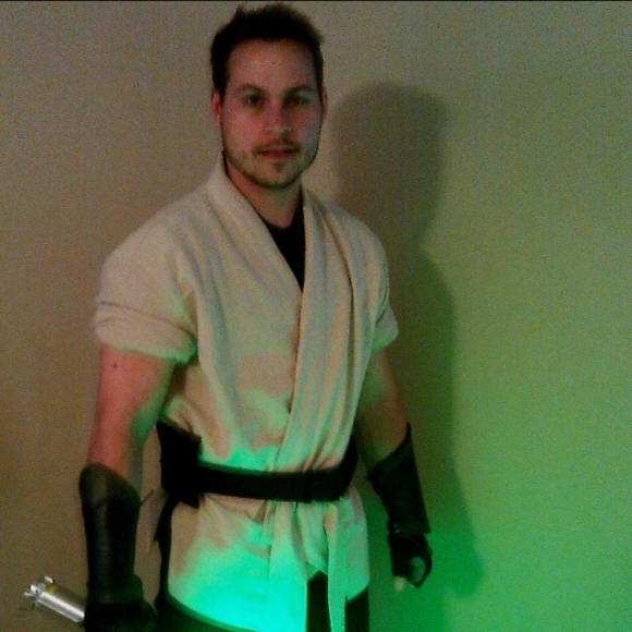 Meet your Posher, Posh - Picture 4 of 5